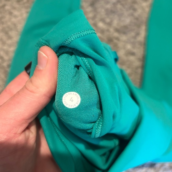 Lululemon Wunder Train Leggings, 28” - Picture 4 of 7